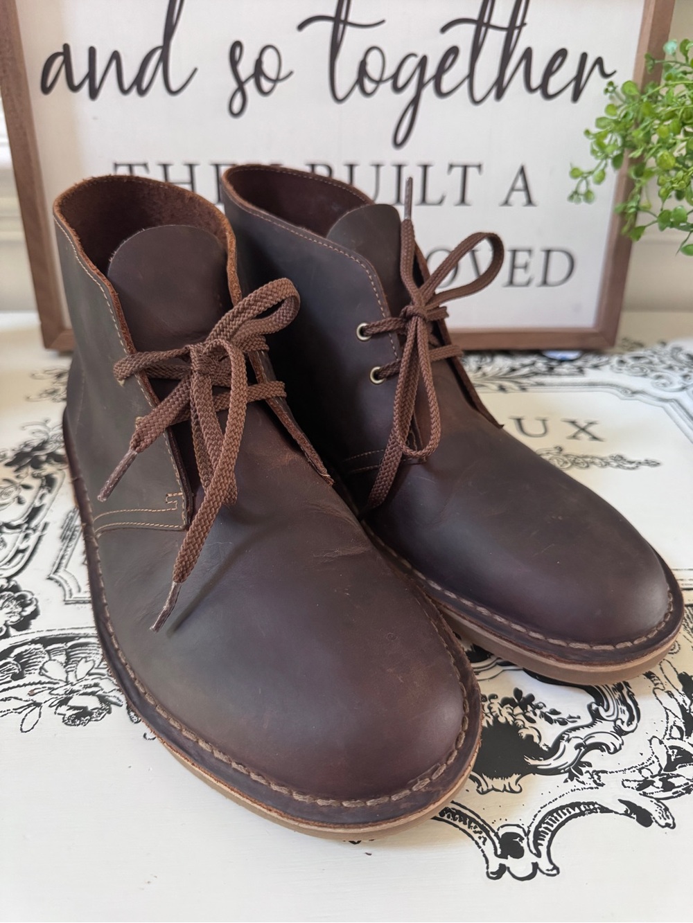 Clarks Nubuck Chukka boots. Men's 10.5